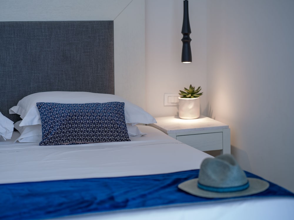 Bungalow Partial Sea View