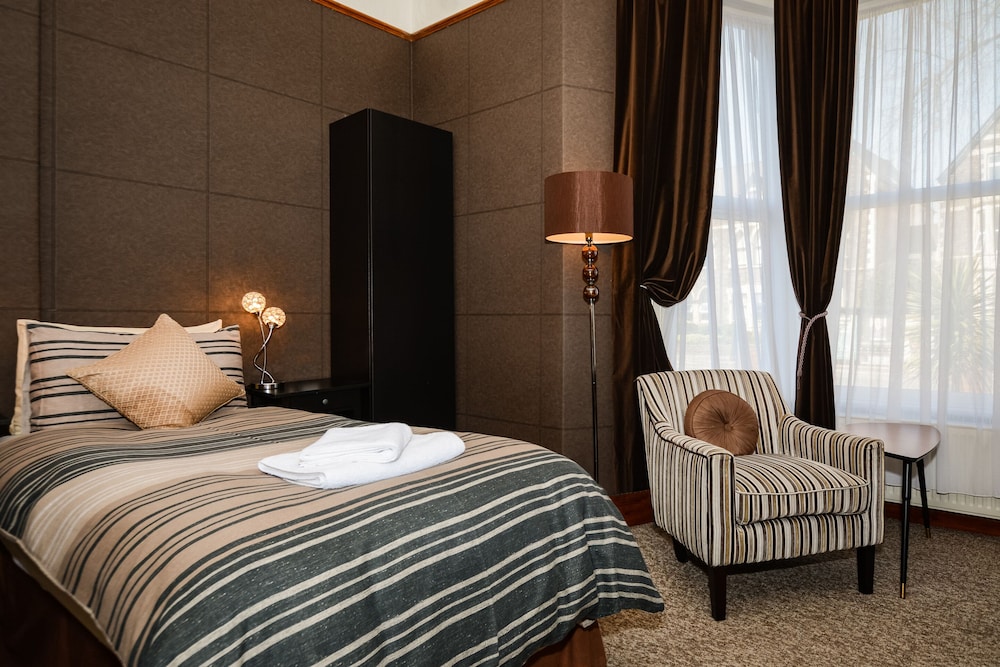 Standard Suite, Ensuite (3 People) - Photo 4