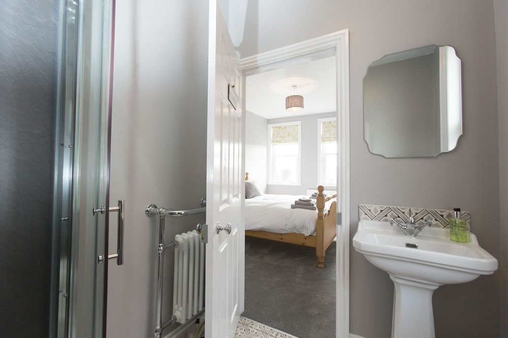 Double Room Ensuite, Sea View