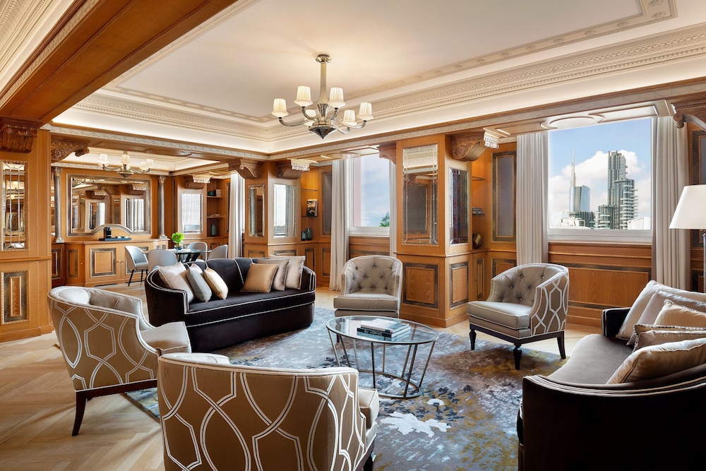 Suite, 1 Bedroom (Diplomatic, steam bath)