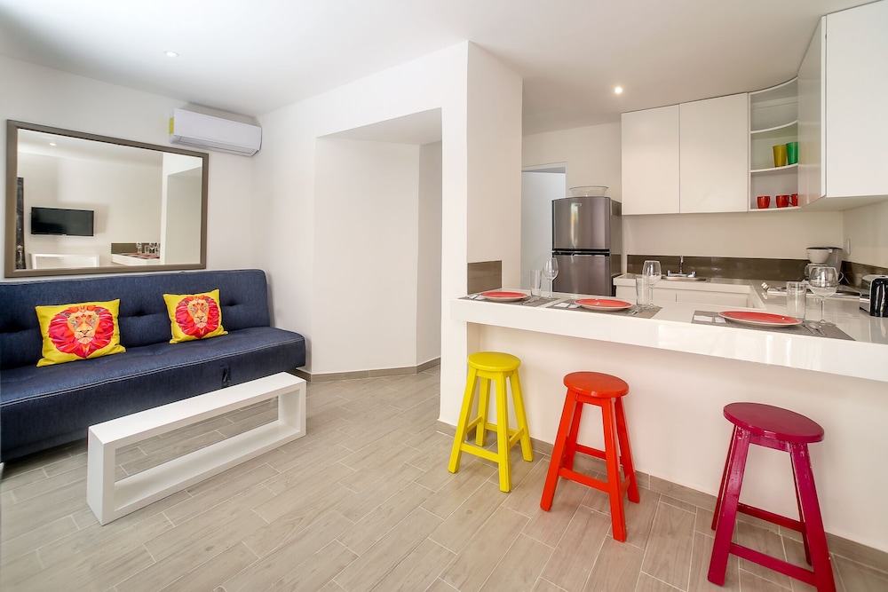 Classic Apartment, 1 Bedroom, Courtyard View, Ground Floor