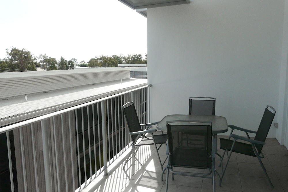 Standard Apartment, 2 Bedrooms photo 3