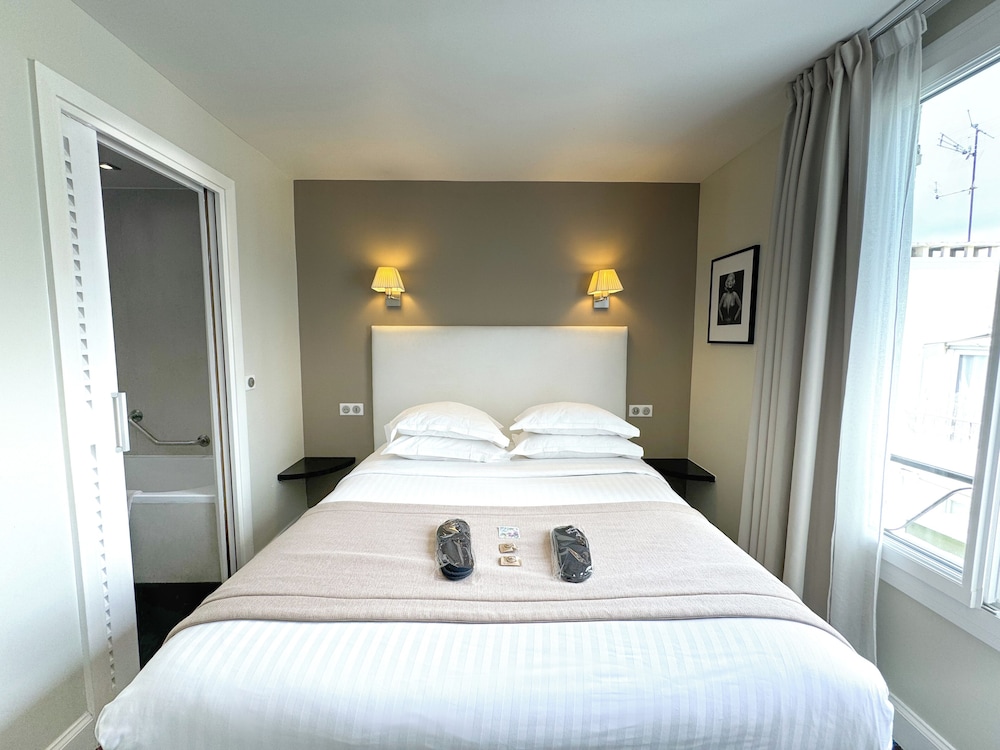 Double Economy Room, without balcony photo 2