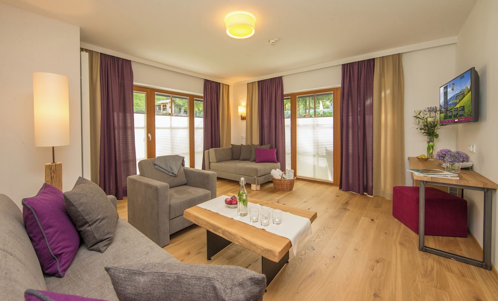 Deluxe Suite, 1 Bedroom, Sauna (Zur Wohltat mit Bio-Sauna) photo 3