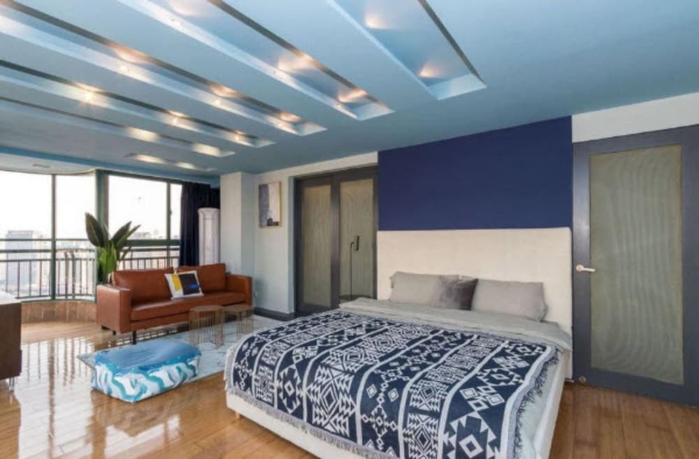 Design Apartment, 3 Bedrooms, River View photo 1