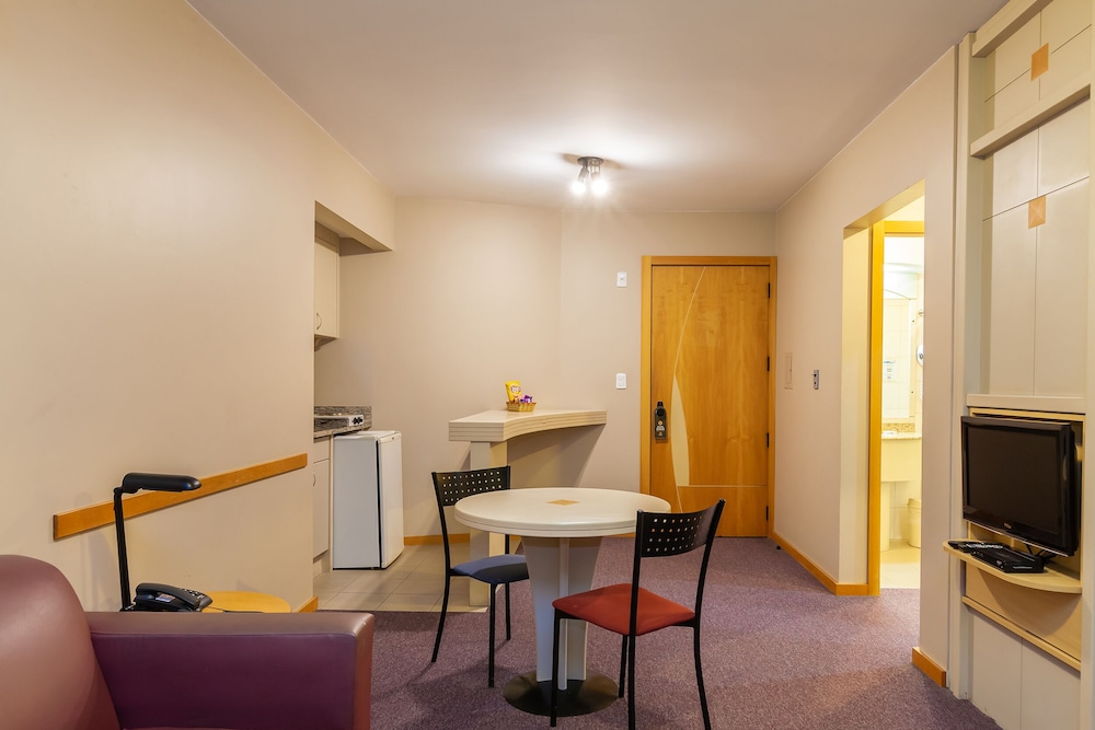Deluxe Twin Room - Photo 8