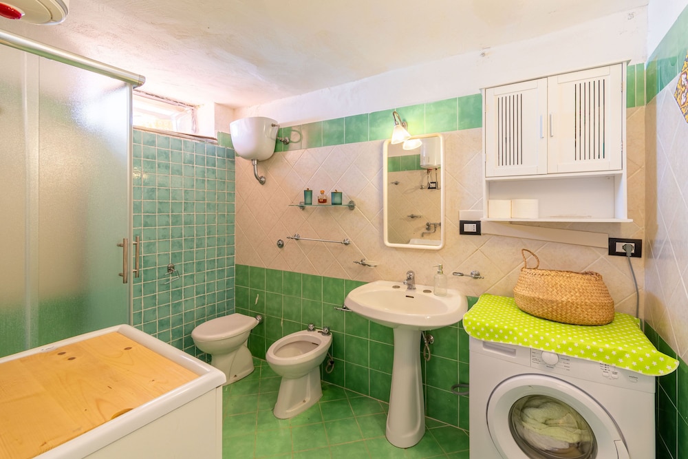 Family Apartment, 1 Bedroom (Cozy Apt With Beautiful Terrace Sea) photo 2