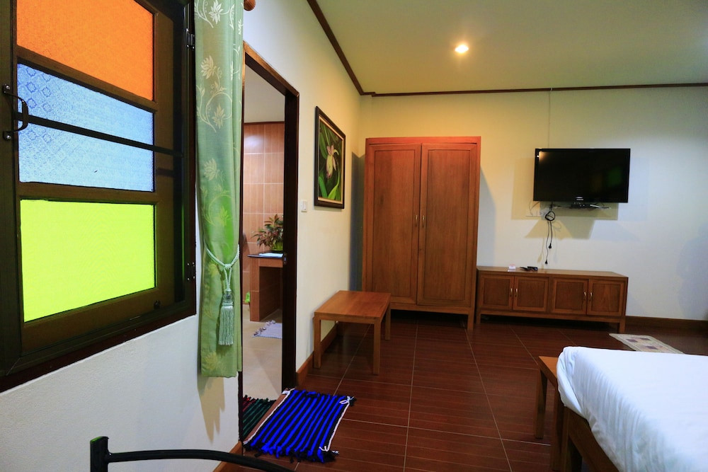 Double Room with Garden View - Photo 7