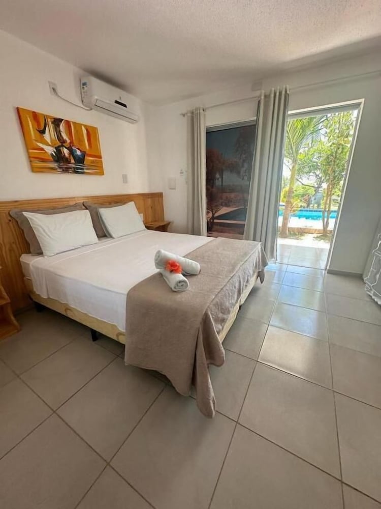 Deluxe Double Room, Pool View photo 1