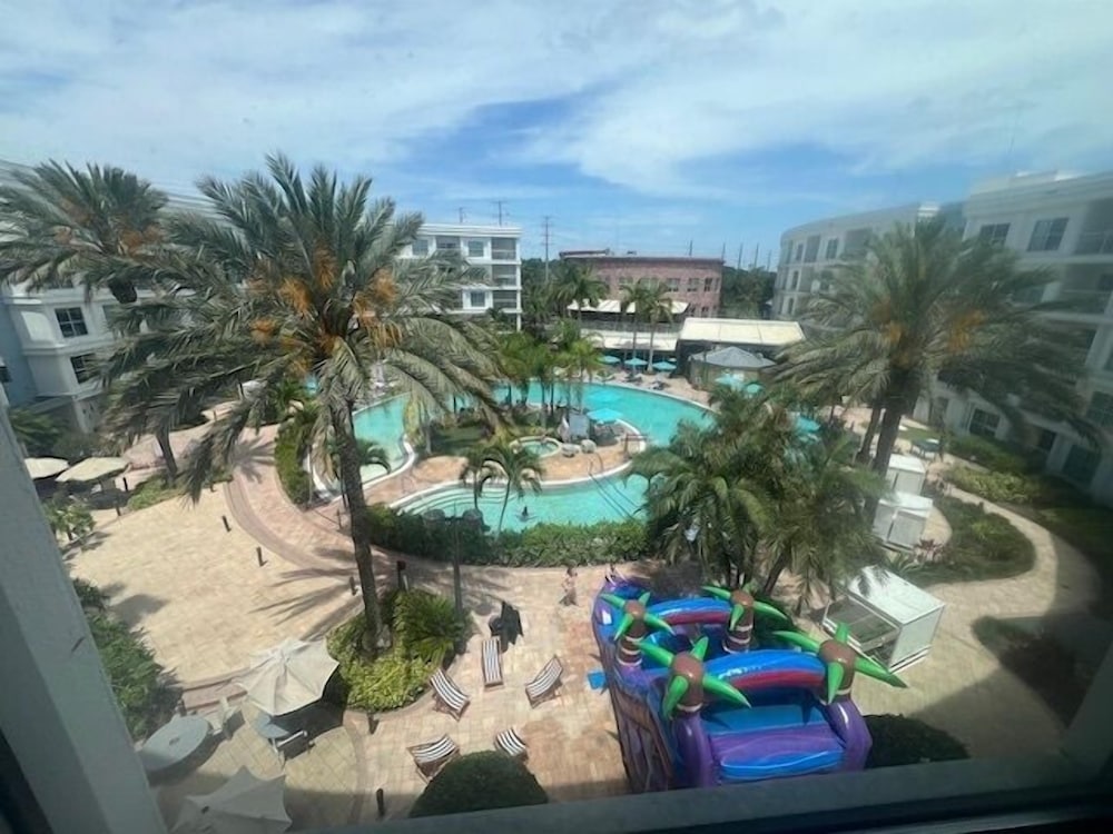 2 Bed Disney Universal Epic, Bild 7