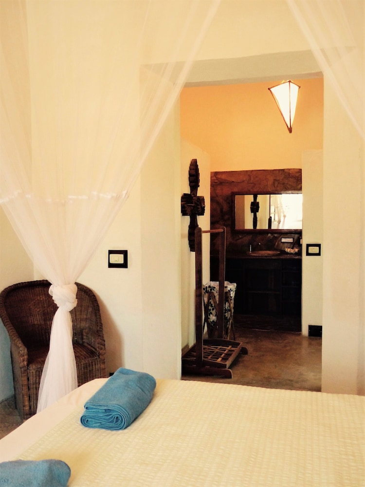 Superior Triple Room, Ocean View (Isaura)