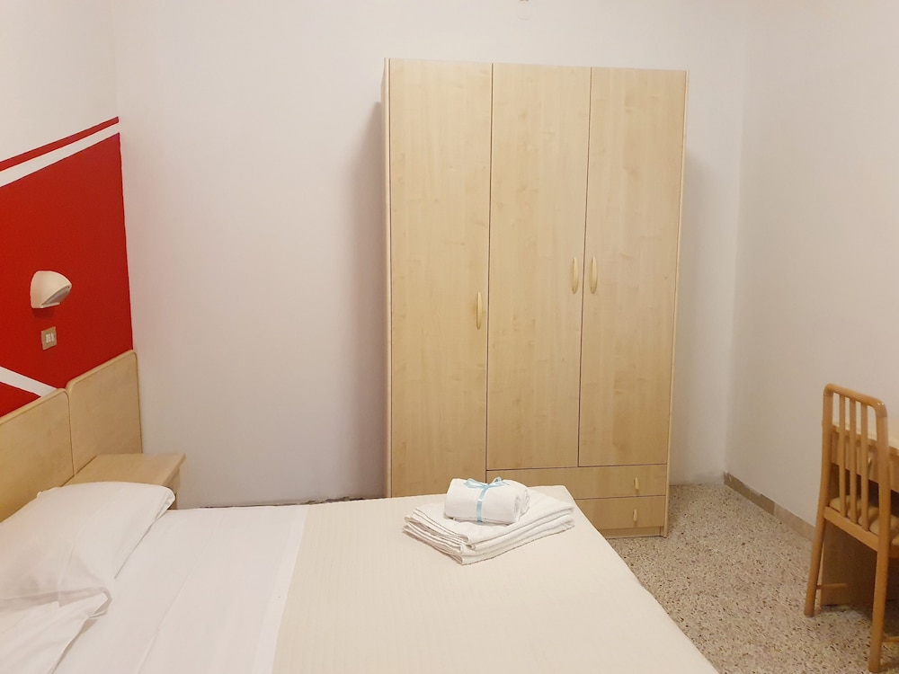 Classic Room - Photo 6