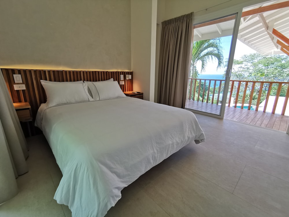 Superior Room, Ocean View photo 1