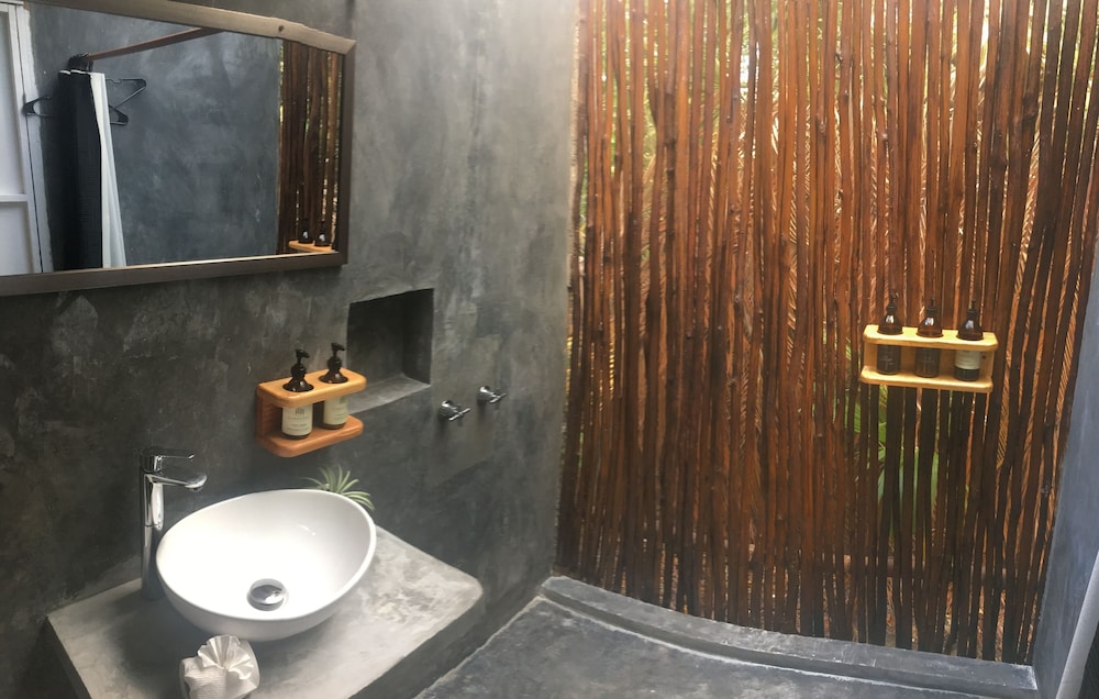 Standard Room photo 2