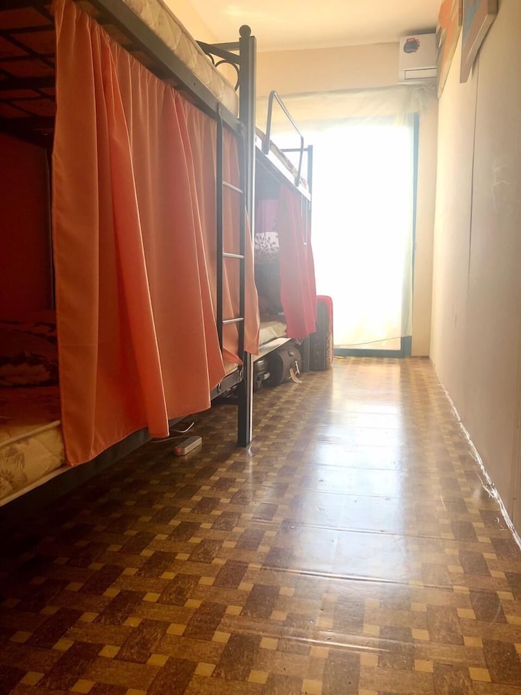 Shared Dormitory, Mixed Dorm, City View (1 Bed In 4 Bed Dorm) photo 3