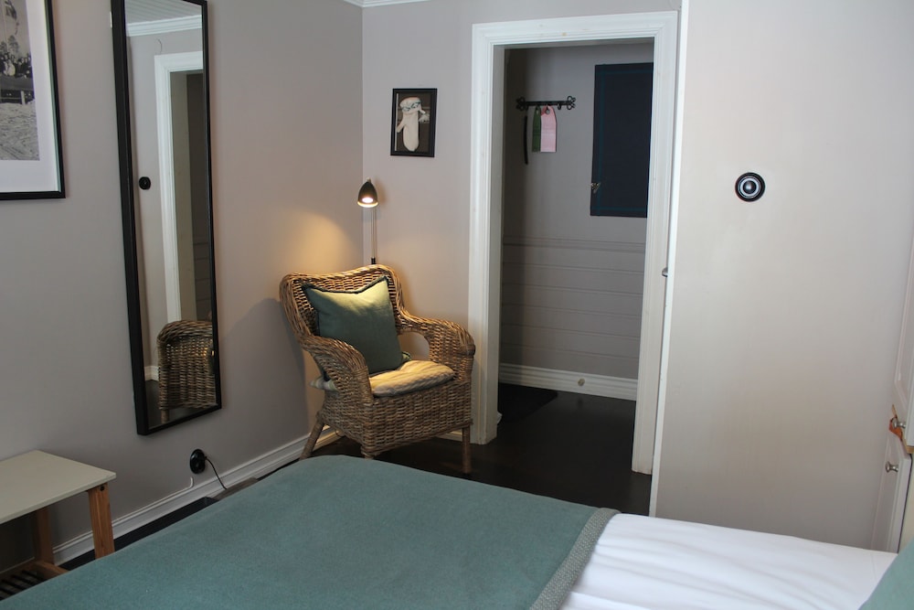 Standard Double Room photo 3