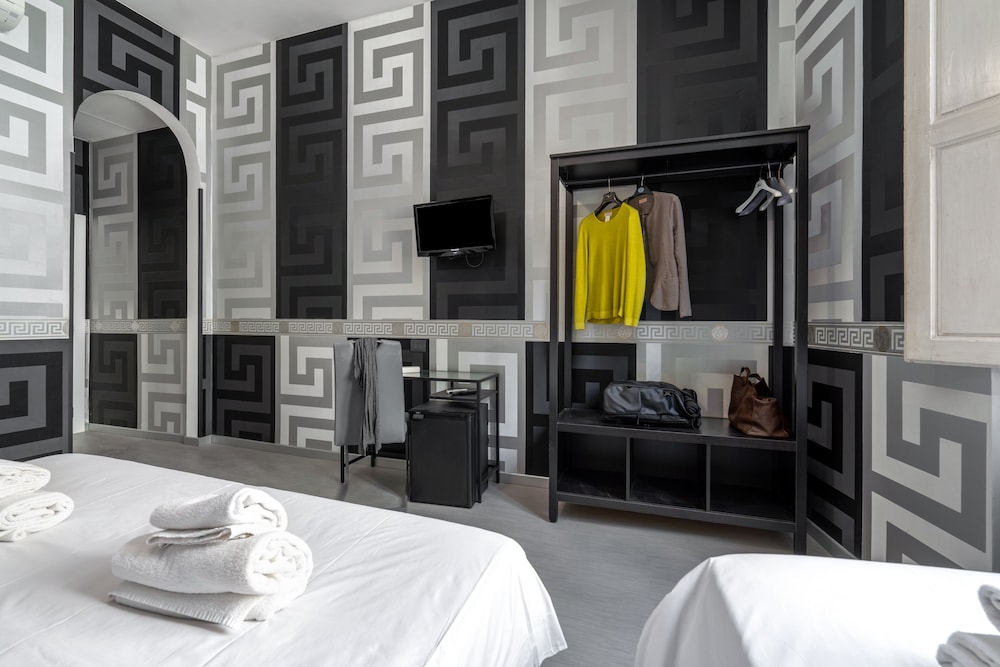Classic Quadruple Room photo 3