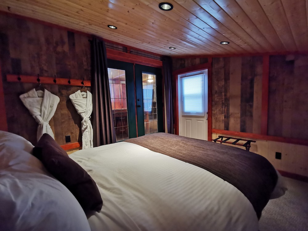 Sunflower Chalet photo 2