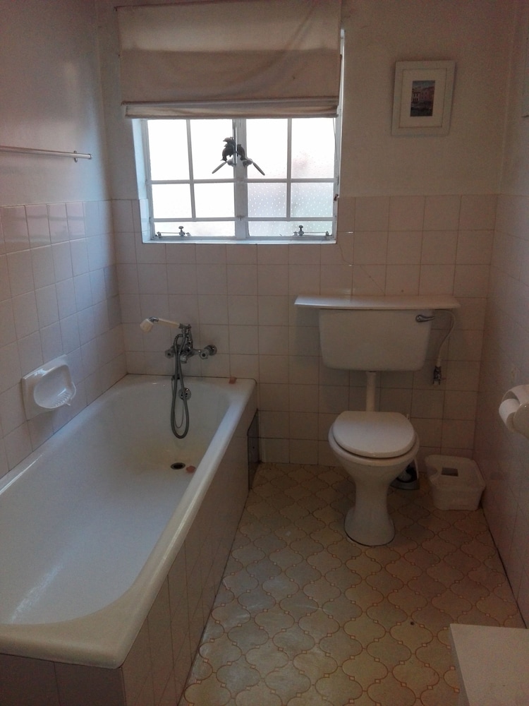 Double Room, Shared Bathroom photo 2