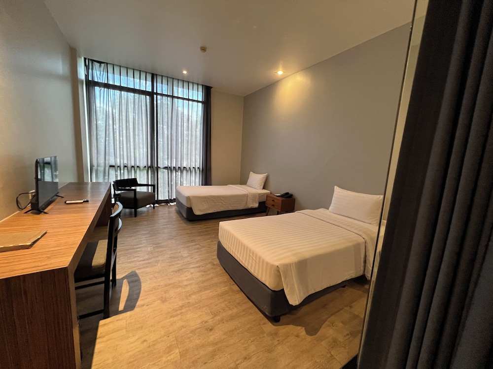 Deluxe room only (No Breakfast / No Transfer) - Photo 9