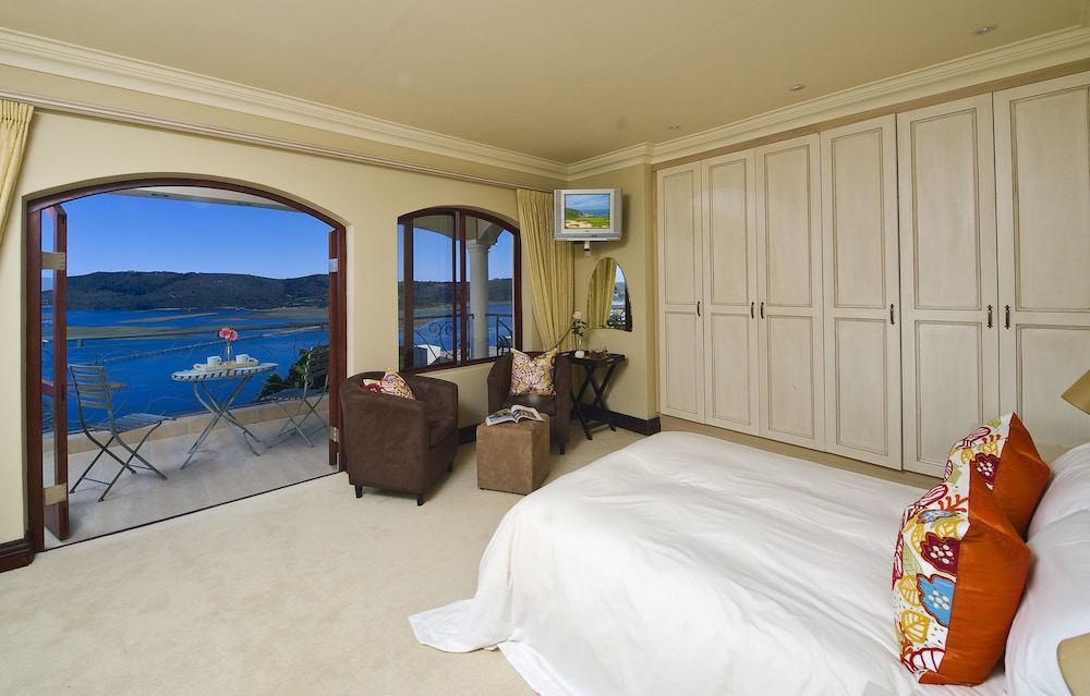 Luxury Room, Lake View (Seahorse Room) photo 1