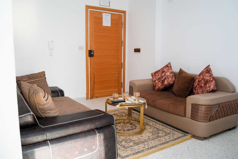 Basic Apartment, Balcony photo 1