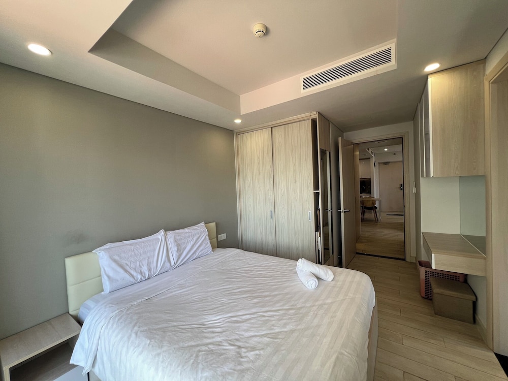 Standard Apartment, 2 Bedrooms, Balcony, Ocean View