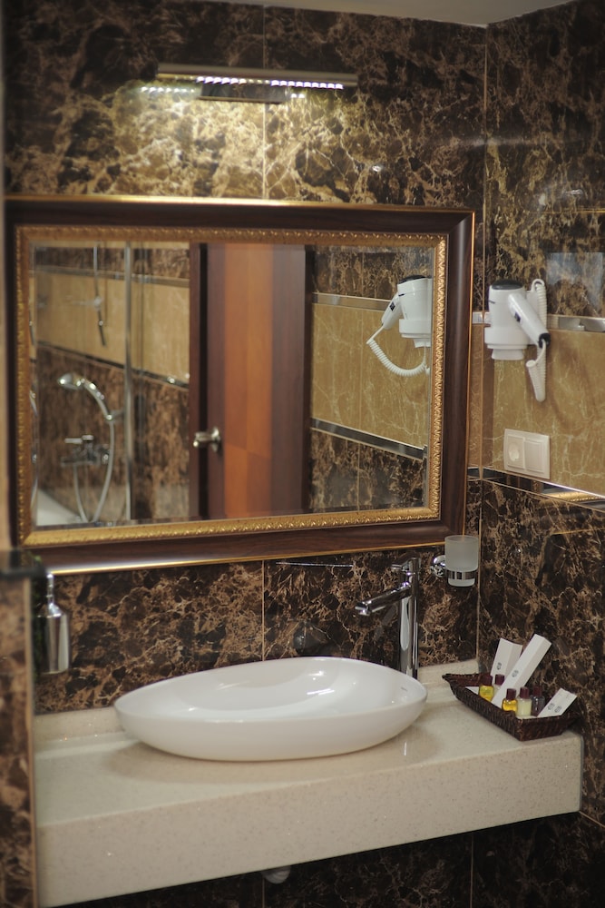 Standard Suite, 1 Bedroom, Jetted Tub photo 2