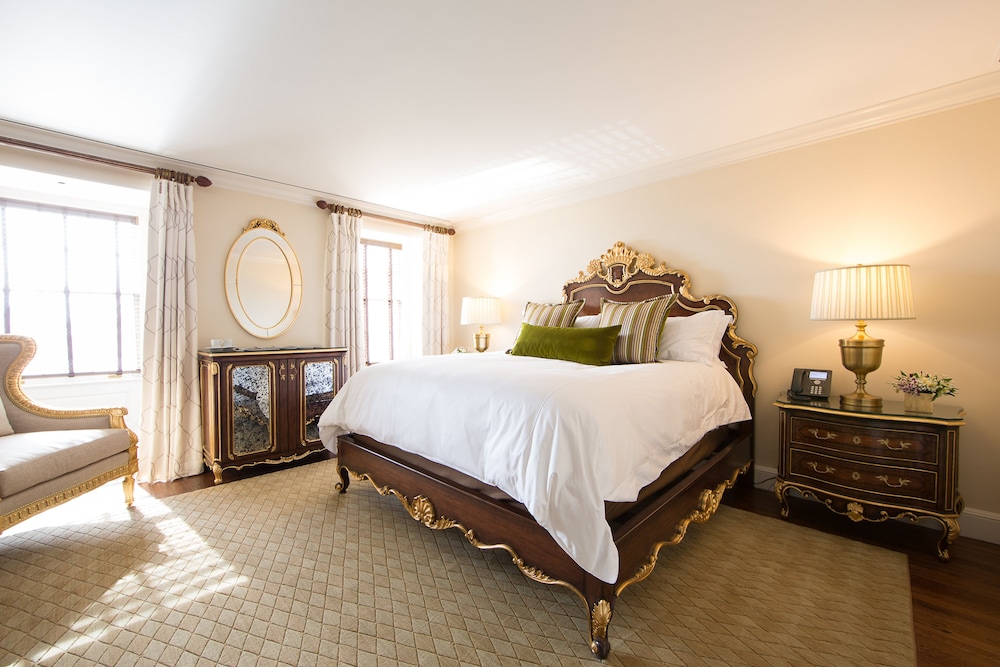 Deluxe Room (Estate)