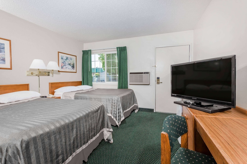 Double Room, 2 Double Beds - Photo 1