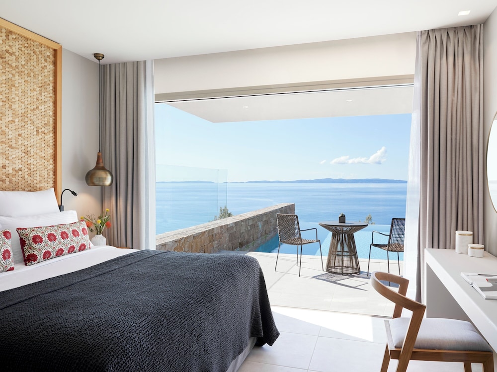 One Bedroom Suite Private Pool Sea View - Photo 5