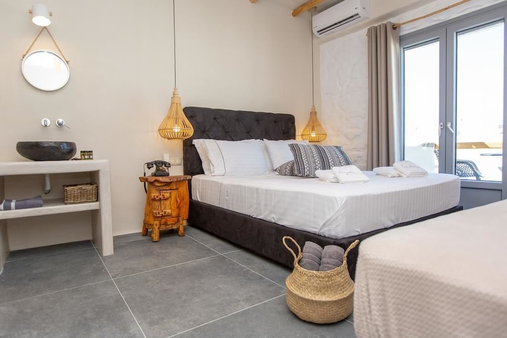 Deluxe Apartment (for 4)