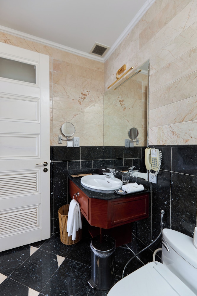Presidential Apartment, 2 Bedrooms, City View photo 3