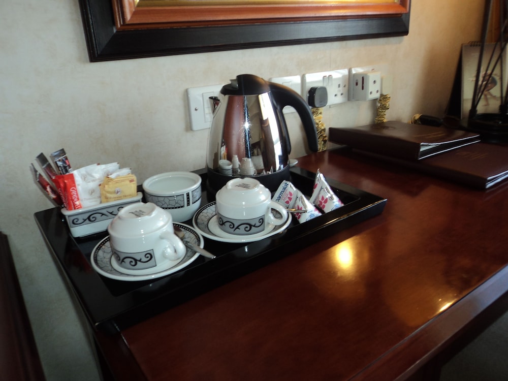 Executive Room, 2 Twin Beds, City View photo 3