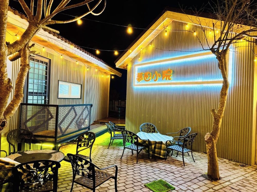 Villa photo 1