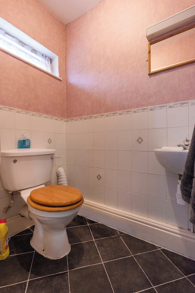 Standard Double Room, Shared Bathroom photo 3