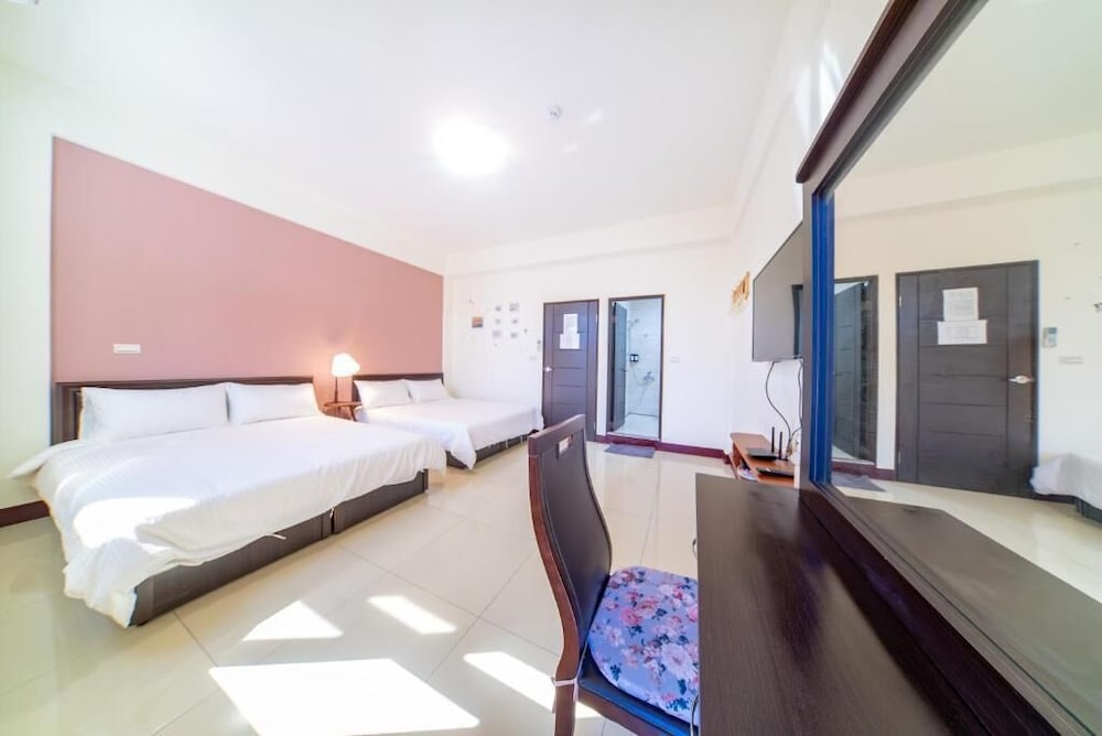 Quadruple Room photo 3