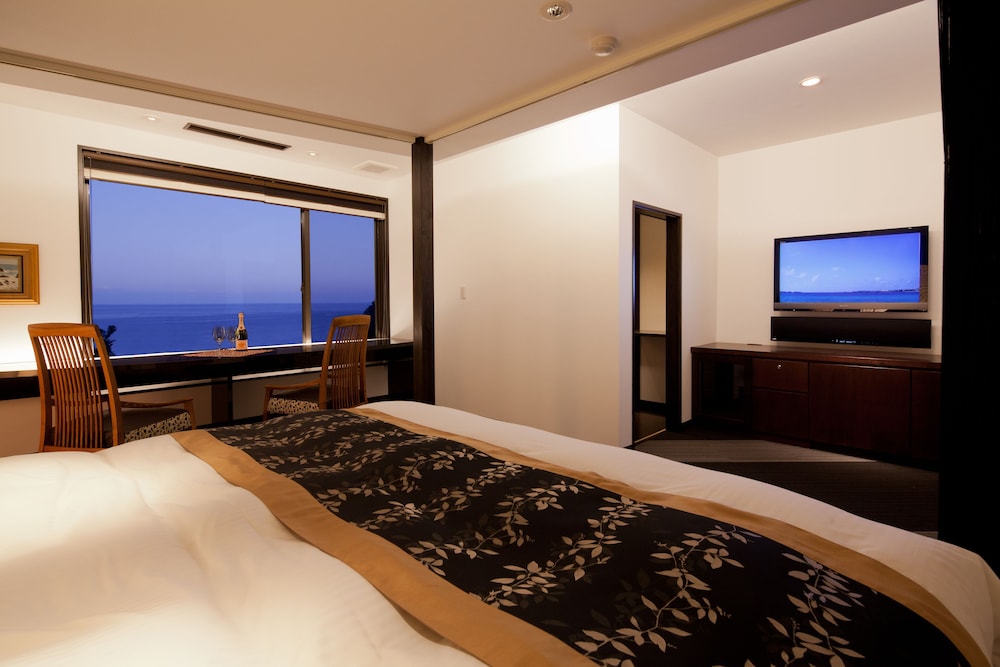 King 201, Open-Air Bath, Optional meals in room photo 3