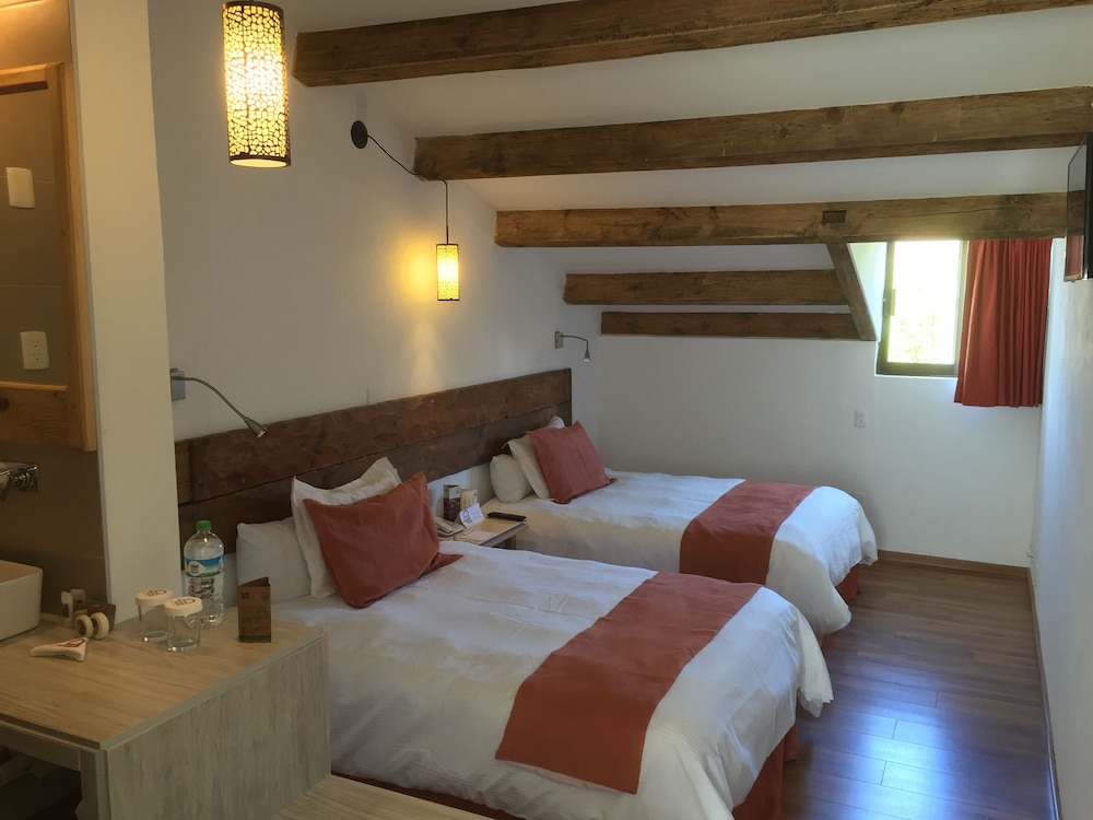 Deluxe Double Room photo 3