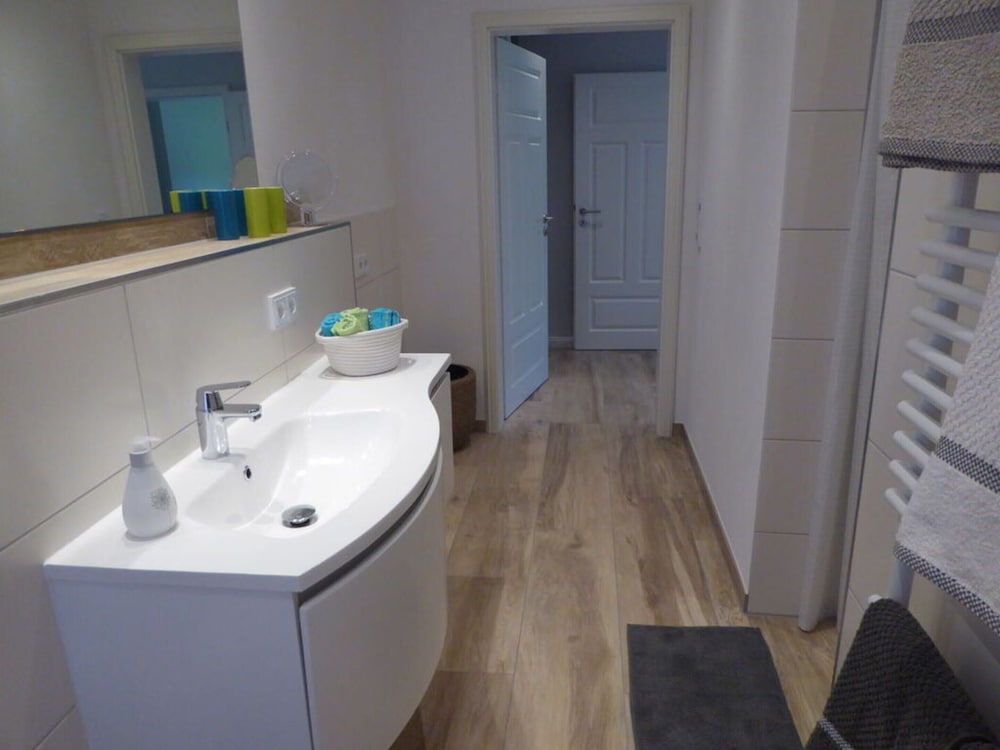 Apartment photo 2