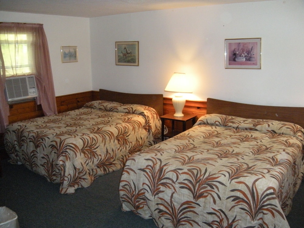 Standard Room, 2 Double Beds photo 2