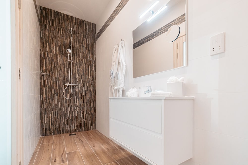 Signature Suite, Annex Building photo 3