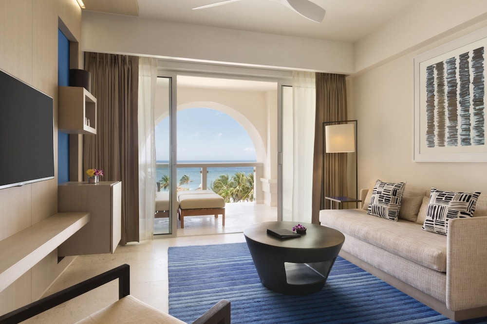 Ocean View Junior Suite King photo 3