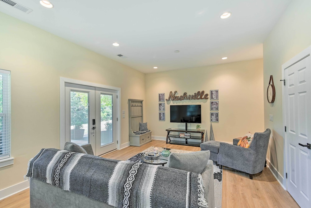 House (1 Bedroom) photo 1