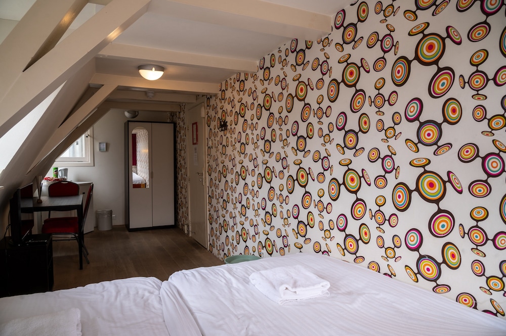 Standard Double Room, 2 Twin Beds