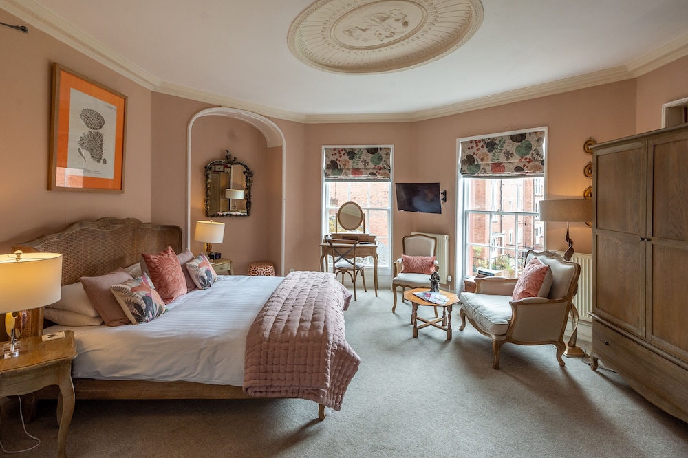 Superior Double Room, Ensuite photo 3