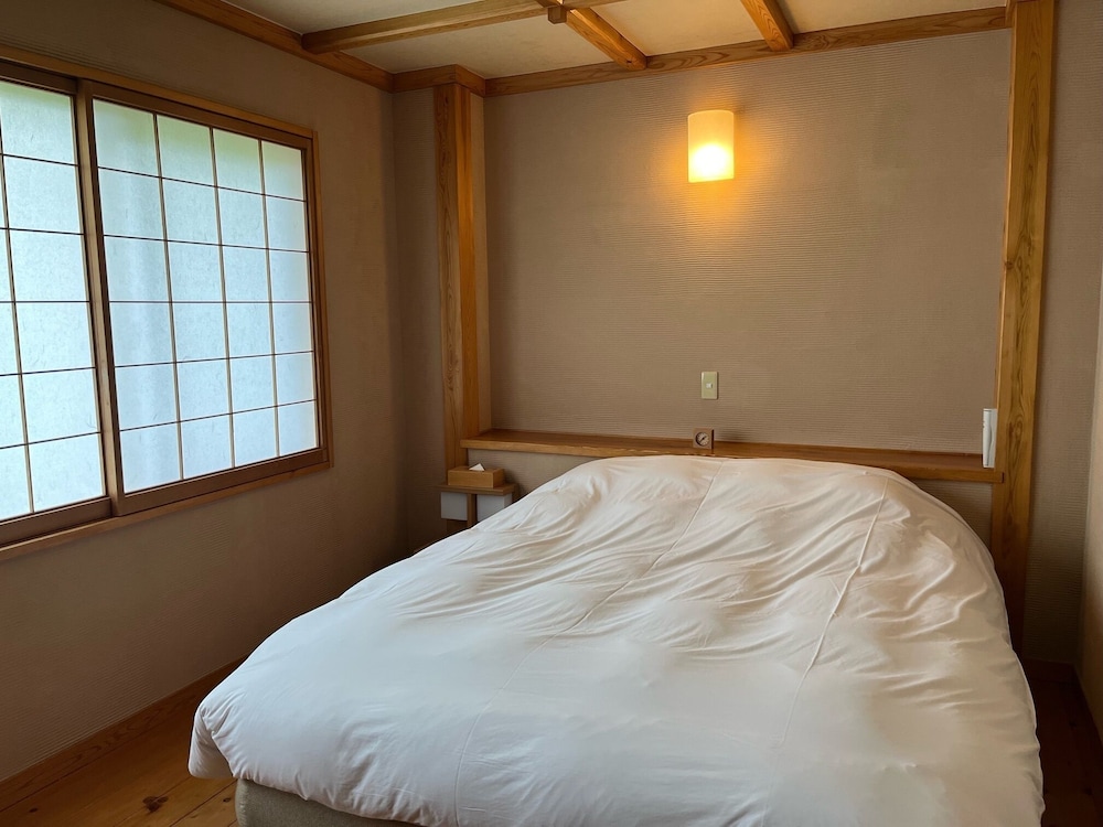 Double Room With Shower Booth.. 20sqm, Non-smoking - Photo 3