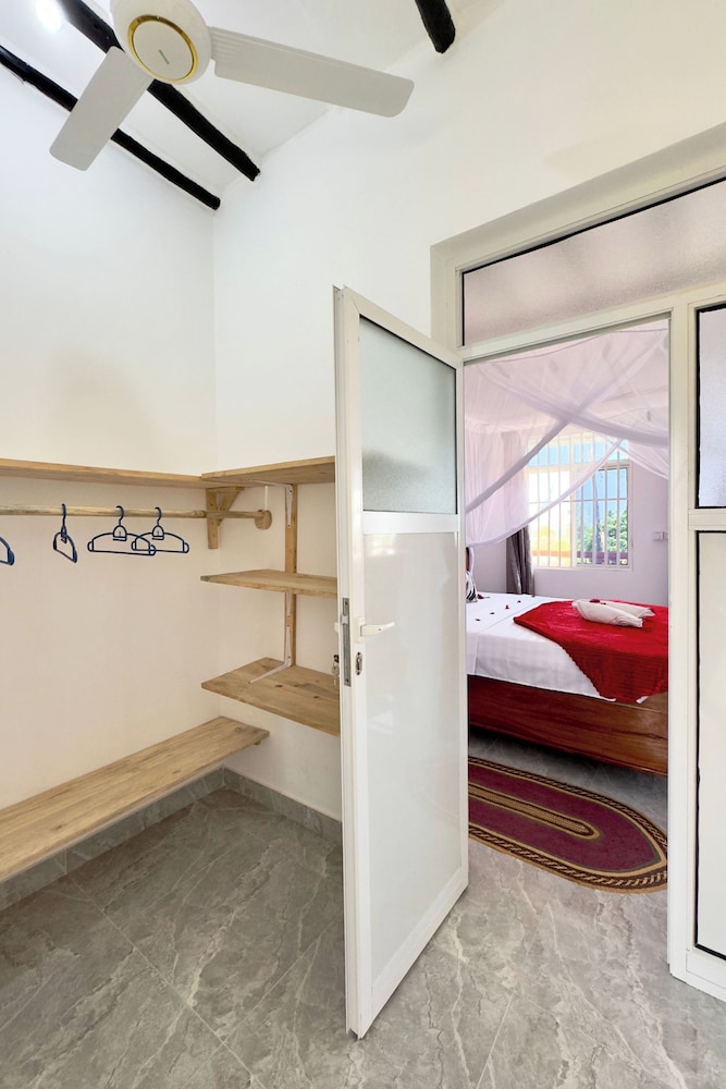 Deluxe Double Room, 1 King Bed, Ocean View photo 3