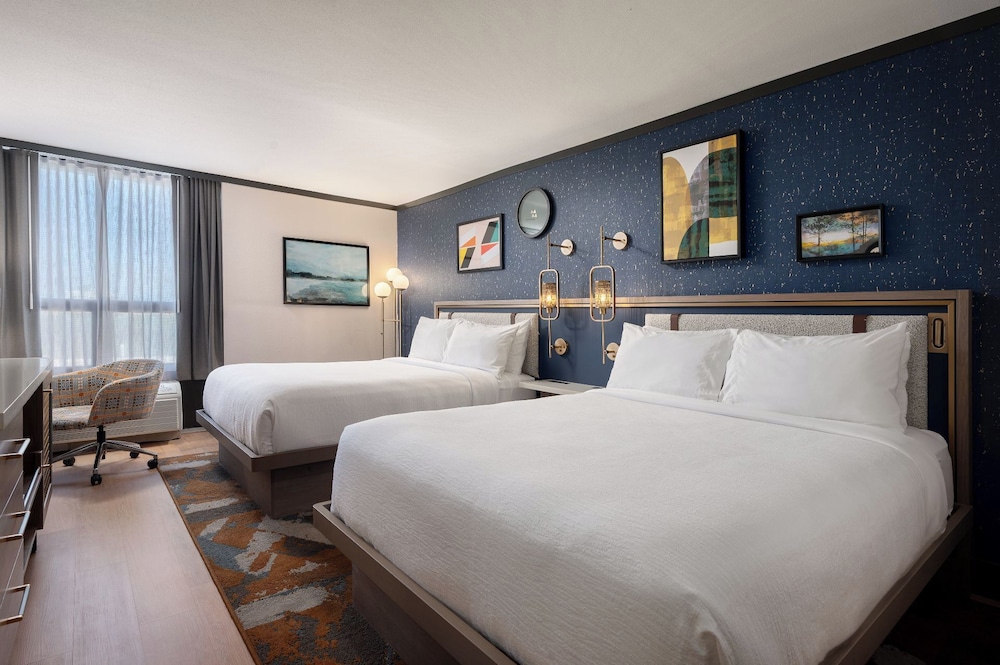 Standard Room, 2 Queen Beds photo 1