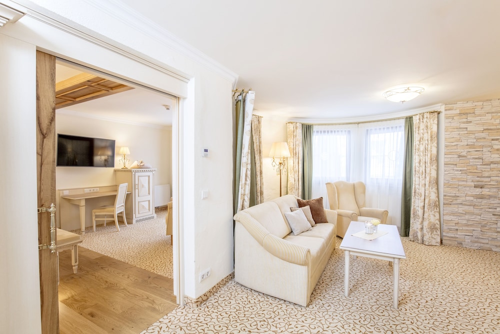 Junior Studio Suite photo 2